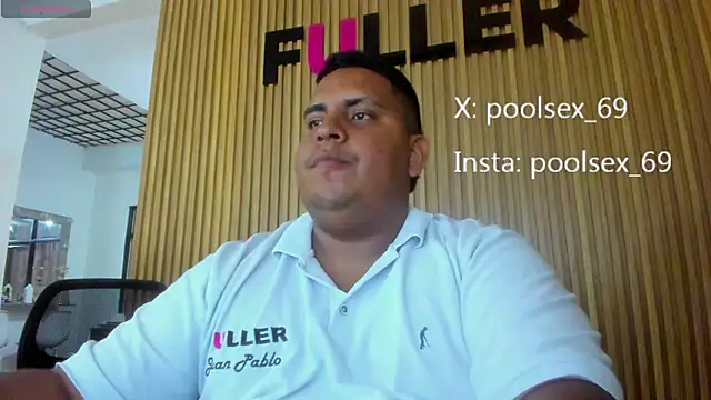 Snapshot of Poolsex_69 chatting on February 2026 12:32:02 AM Poolsex 69 online show from February 2026 12:32:02 AM