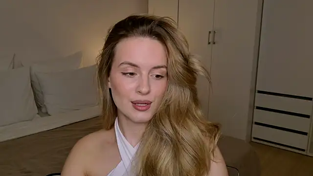 RozzitaBedberry online show from January 2026 03:26:02 PM