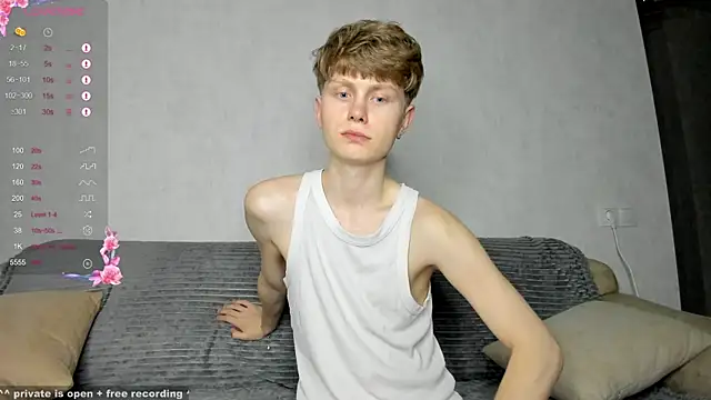 Snapshot of christian_di0r chatting on September 2025 06:36:01 PM christian di0r online show from September 2025 06:36:01 PM