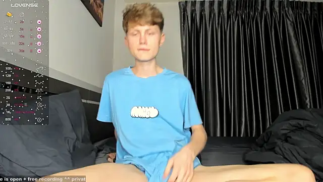 Snapshot of christian_di0r chatting on January 2025 02:50:01 PM christian di0r online show from January 2025 02:50:01 PM