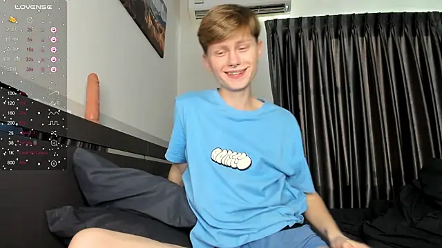 Snapshot of christian_di0r chatting on January 2025 01:10:02 AM christian di0r online show from January 2025 01:10:02 AM