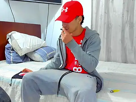 Chandler ken online show from November 2025 01:28:01 AM