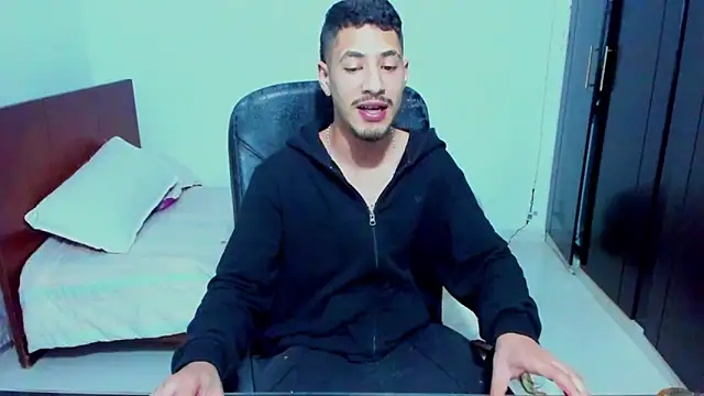 Chandler ken online show from February 2026 02:53:01 AM