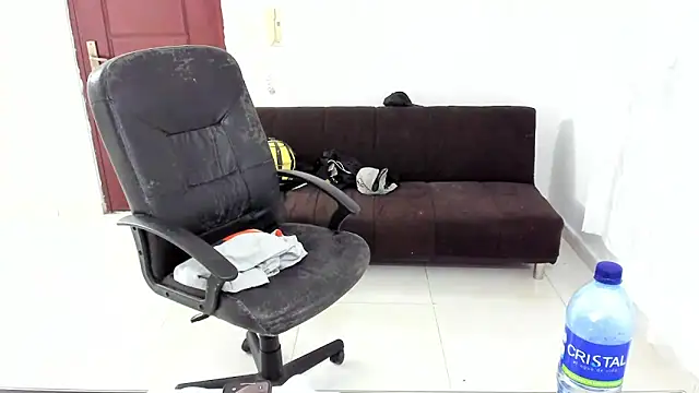 Chandler ken online show from February 2026 12:02:02 AM