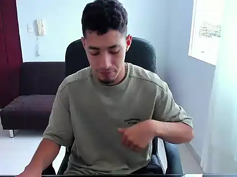 Chandler ken online show from October 2025 04:41:01 PM