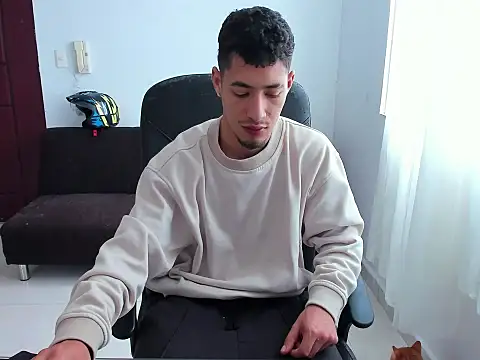 Chandler ken online show from October 2025 04:30:02 PM