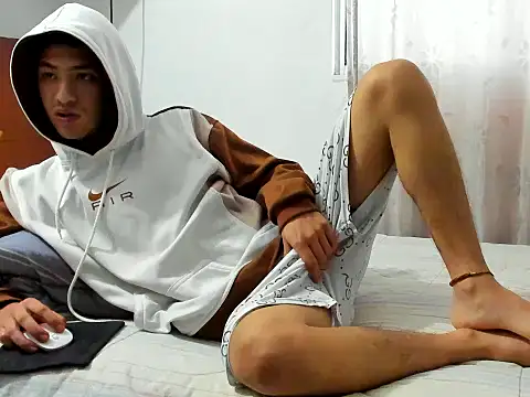 Chandler ken online show from November 2025 11:21:01 AM