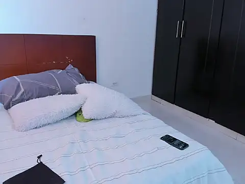 Chandler ken online show from October 2025 04:53:02 PM