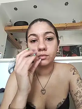 Snapshot of blvckbabyweed07 chatting on October 2025 10:45:02 AM blvckbabyweed07 online show from October 2025 10:45:02 AM