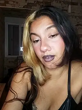 blvckbabyweed07 online show from April 2026 11:23:02 PM