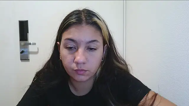 blvckbabyweed07 online show from June 2026 06:19:02 PM