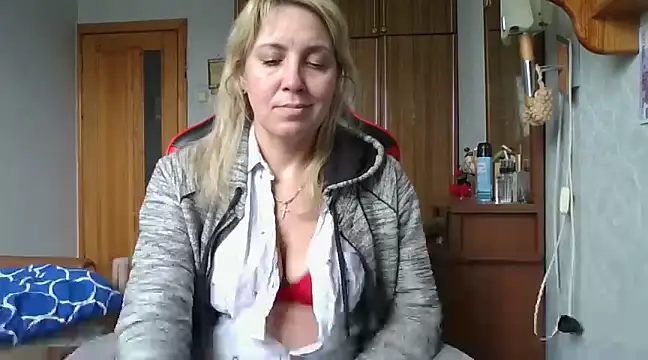 IrinaB1 online show from March 2025 11:11:01 AM