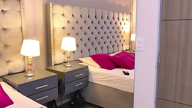 SamantaG online show from February 2026 01:57:01 PM