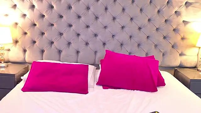 SamantaG online show from January 2026 01:40:01 PM