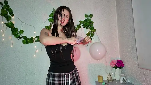 ari kat online show from February 2025 02:53:02 AM