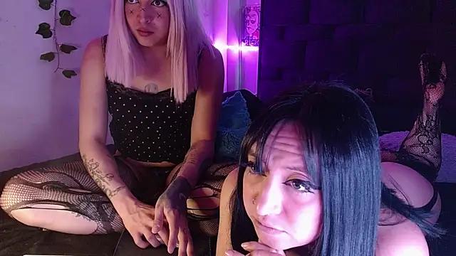 the lesbian game online show from March 2025 06:37:01 AM