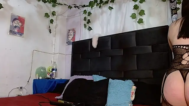 the lesbian game online show from March 2026 06:22:01 PM