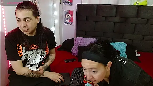 the lesbian game online show from May 2026 05:06:02 PM