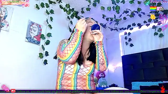 the lesbian game online show from January 2026 06:47:02 PM