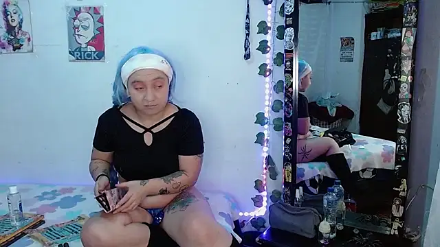 the lesbian game online show from October 2025 03:08:02 AM