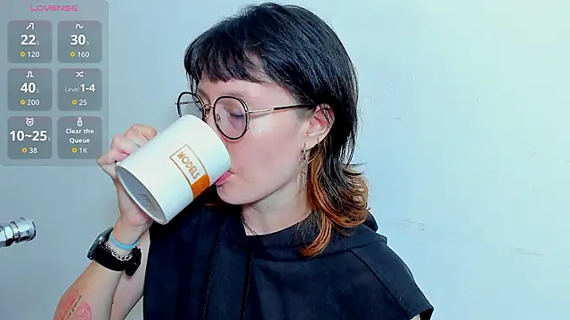 lizzy davis 1 online show from March 2026 03:19:01 AM