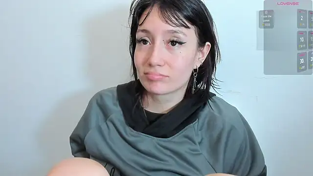 Snapshot of lizzy_davis_1 chatting on October 2025 03:28:01 AM lizzy davis 1 online show from October 2025 03:28:01 AM