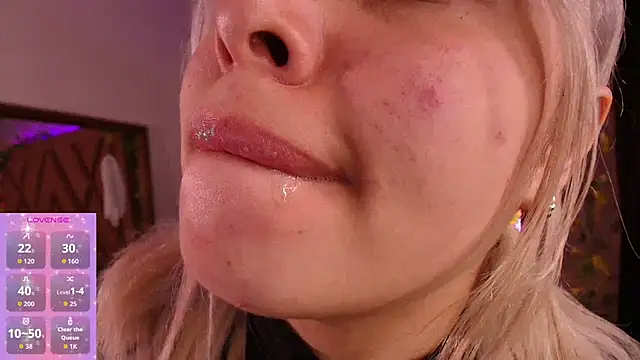 Haelycute online show from October 2025 10:14:02 AM