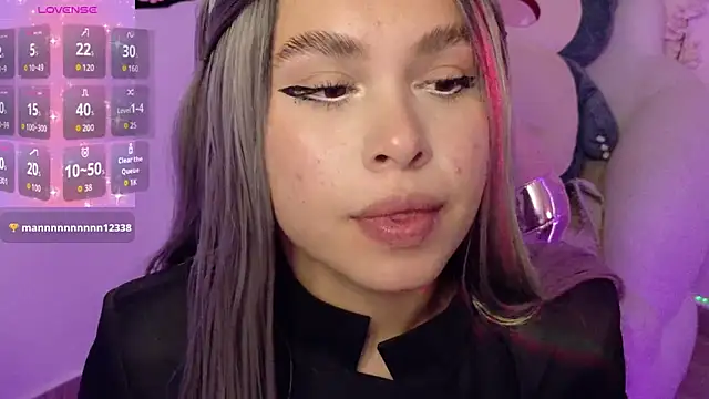 Haelycute online show from March 2026 04:32:02 AM