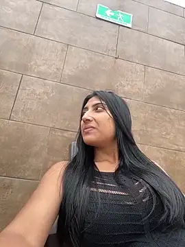 paulett2024 online show from April 2026 07:42:01 PM