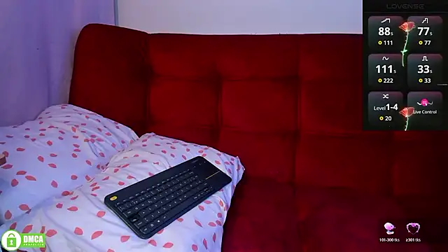 ohpetitemuse online show from March 2026 05:35:01 PM