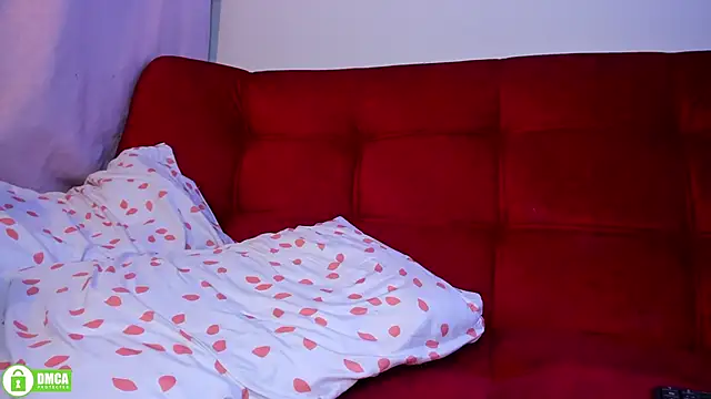 ohpetitemuse online show from April 2026 08:14:02 PM