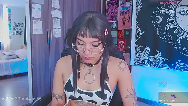 melissahowl online show from September 2025 04:21:02 PM