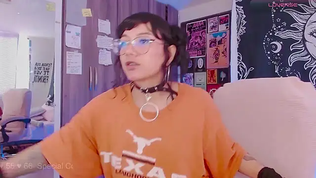 melissahowl online show from September 2025 02:24:02 PM
