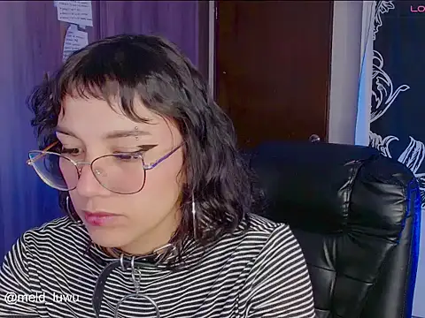 melissahowl online show from February 2026 06:16:01 PM