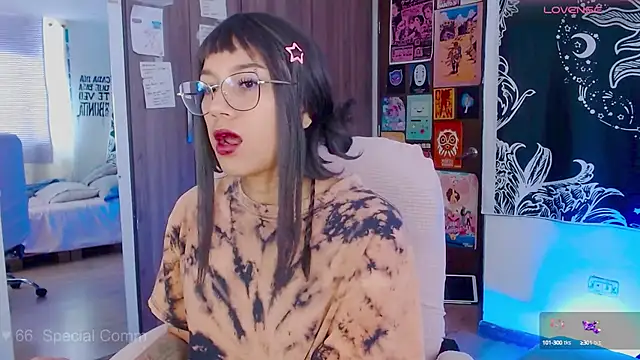 melissahowl online show from September 2025 12:22:02 PM