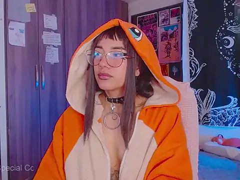 melissahowl online show from October 2025 01:19:02 PM