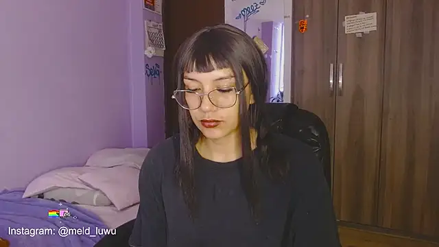 melissahowl online show from May 2026 10:32:02 PM