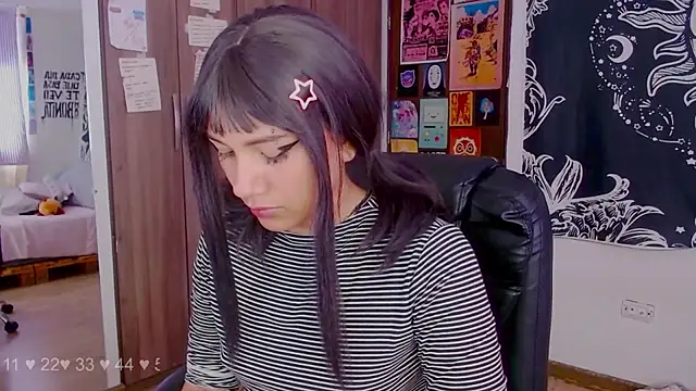 melissahowl online show from October 2025 04:26:02 PM