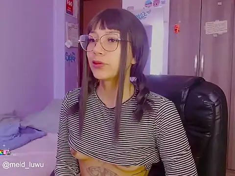 melissahowl online show from June 2026 01:45:01 PM