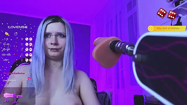 Snapshot of SpectraSirens chatting on February 2025 12:48:02 AM SpectraSirens online show from February 2025 12:48:02 AM