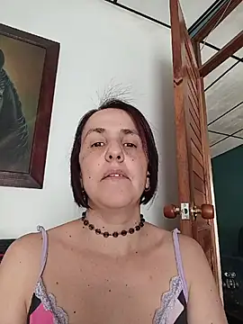 Snapshot of IsisBlake chatting on May 2026 08:18:02 PM IsisBlake online show from May 2026 08:18:02 PM