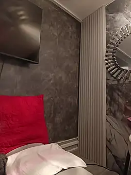 IsisBlake online show from February 2026 11:08:02 AM