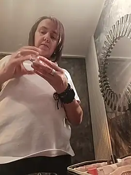 IsisBlake online show from February 2026 03:01:02 PM