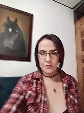 Snapshot of IsisBlake chatting on May 2026 03:01:01 AM IsisBlake online show from May 2026 03:01:01 AM