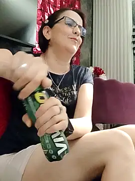 IsisBlake online show from November 2025 07:03:03 PM