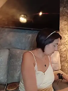 IsisBlake online show from March 2026 01:01:04 PM