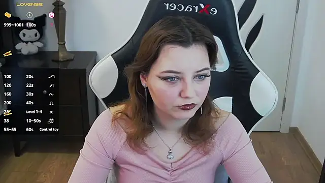 pretty little thing online show from February 2026 05:10:01 PM