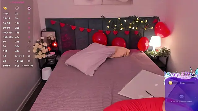 Julia  Frey online show from February 2026 10:43:01 PM