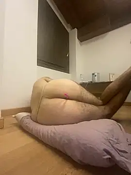 Snapshot of voglioso97 chatting on December 2024 09:08:02 PM voglioso97 online show from December 2024 09:08:02 PM