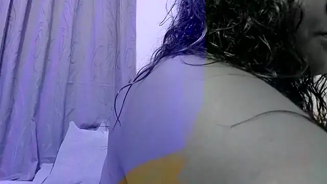 lilybaudyn  online show from November 2025 06:00:02 PM